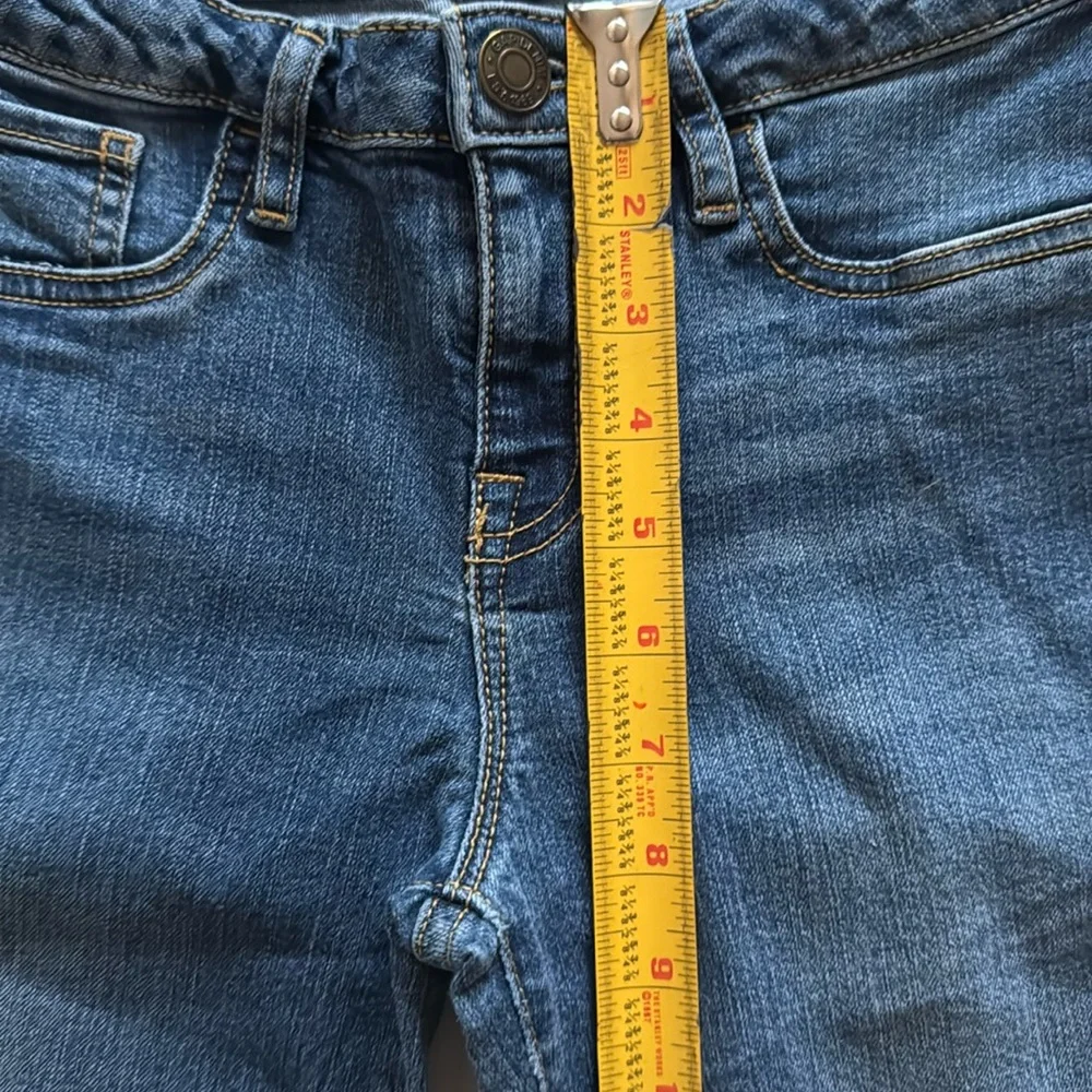 Gap kids factory super skinny fit blue jeans.  Girls size 14